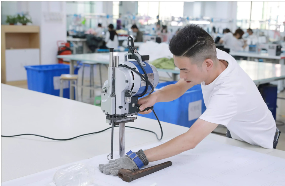 Factory24-7 | Custom Fashion Manufacturing in 7 Days Clothing Manufacturer 17 Expert Product Development for Custom Fashion