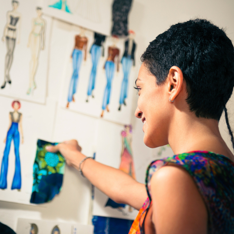 Factory24-7 | Custom Fashion Manufacturing in 7 Days Clothing Manufacturer 17 Factory24-7 – ייצור בגדים בהתאמה אישית