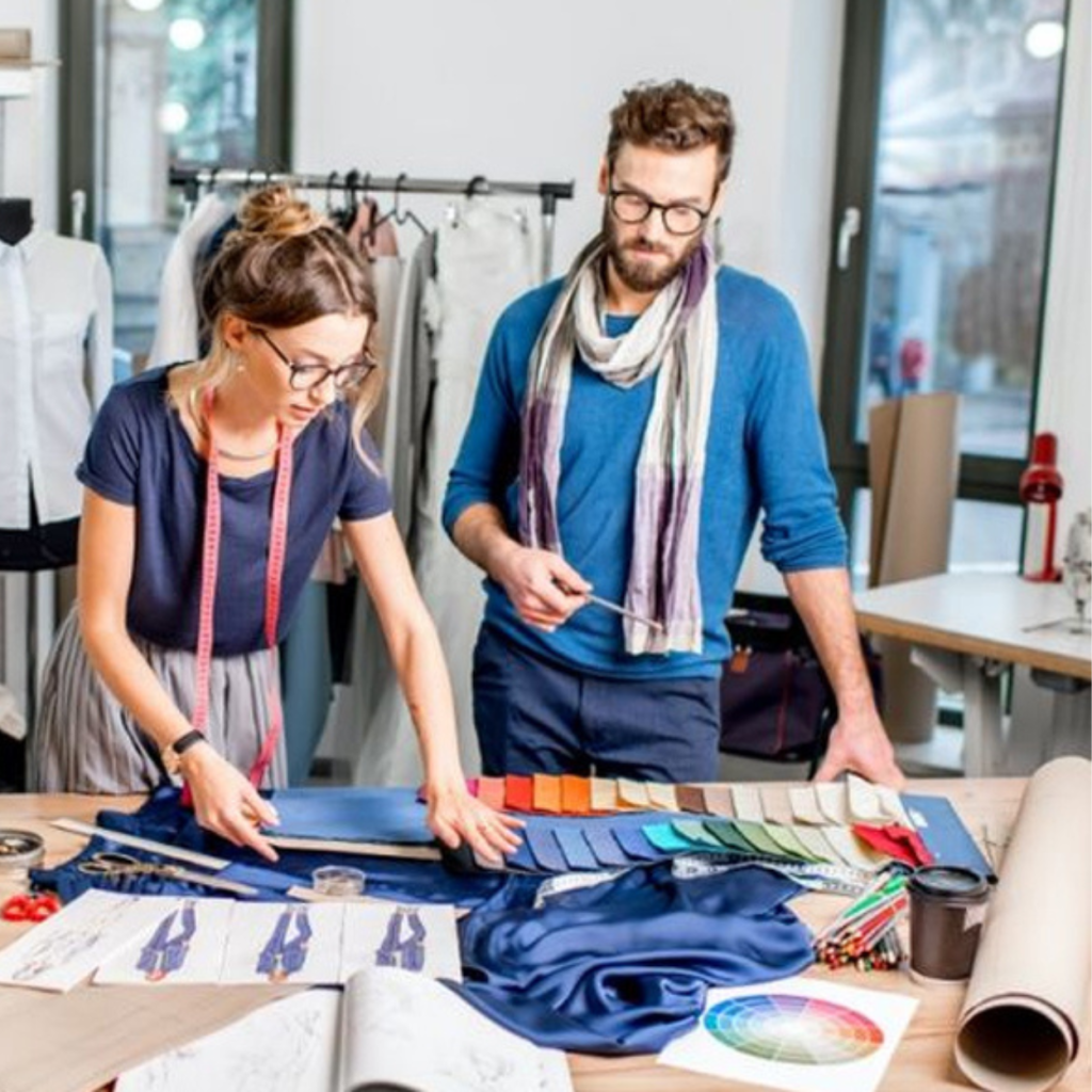Factory24-7 | Custom Fashion Manufacturing in 7 Days 16 Factory24-7 – ייצור בגדים בהתאמה אישית